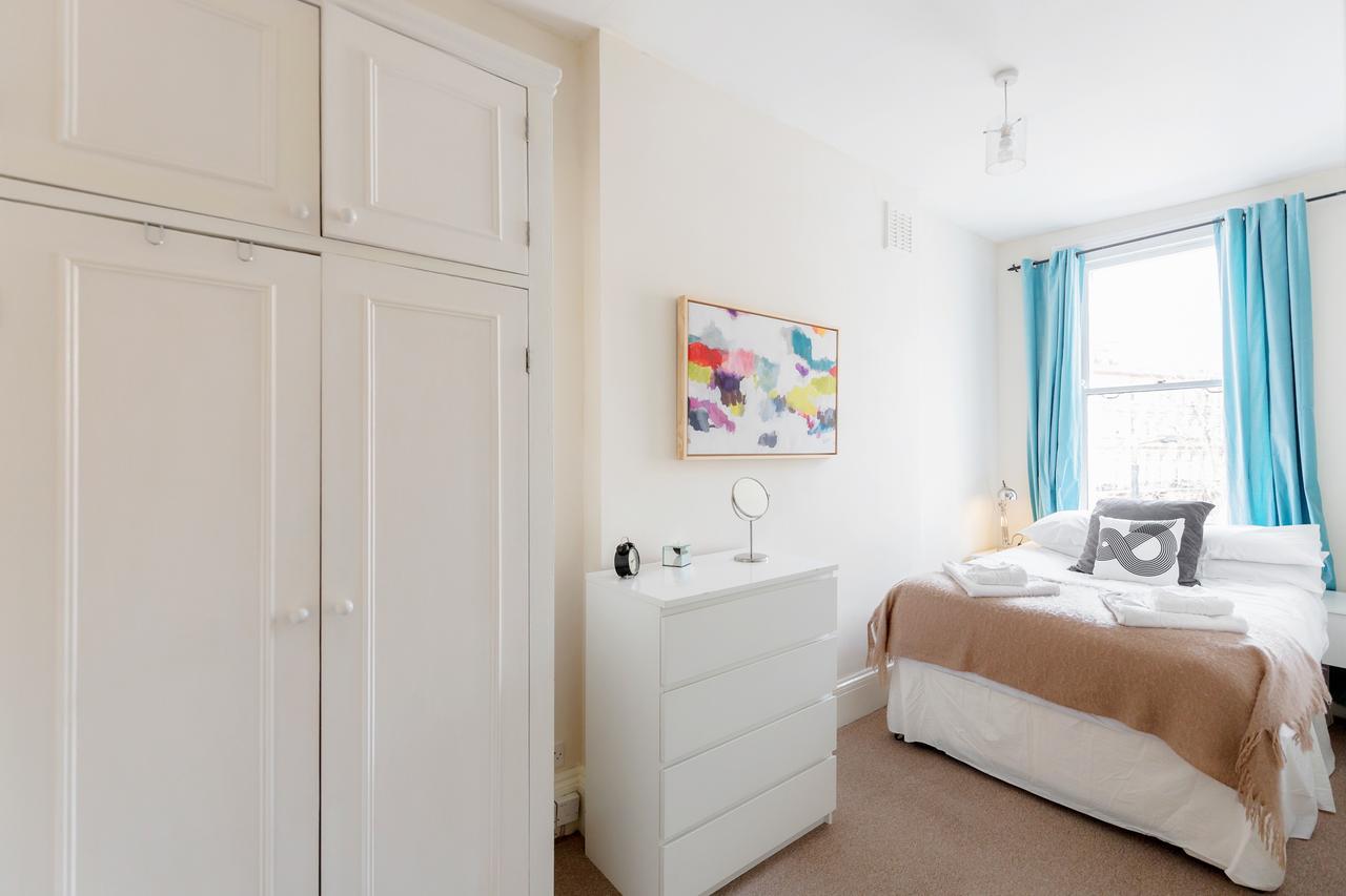 Earls Court Apartments By Basetogo London Kültér fotó