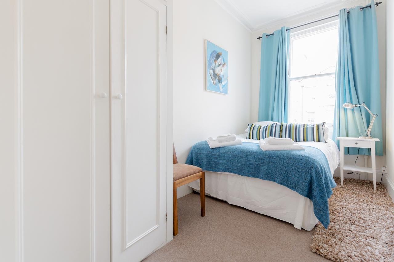 Earls Court Apartments By Basetogo London Kültér fotó